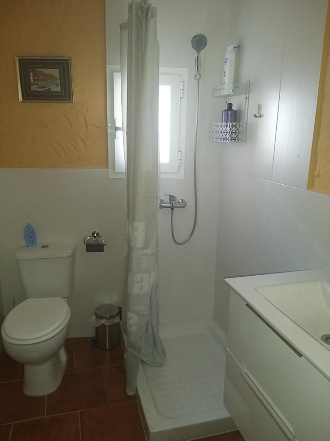 Pension La Fuente Абрусена Экстерьер фото