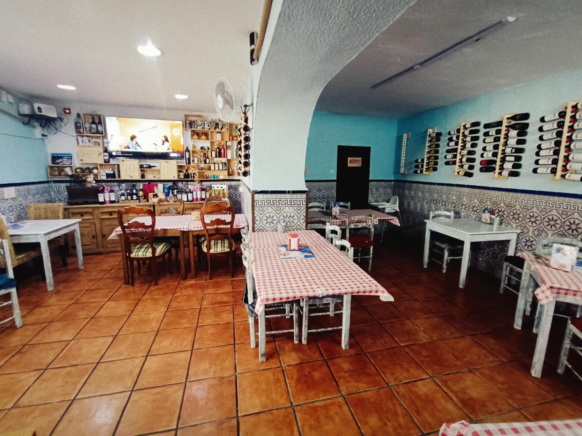 Pension La Fuente Абрусена Экстерьер фото